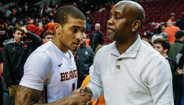 英媒:利物浦加紧物色阿诺德替代者 诺丁汉森林后卫埃纳进入引援名单