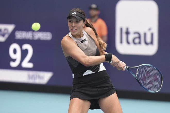 体育意甲：AC米兰主场2-2绝平都灵