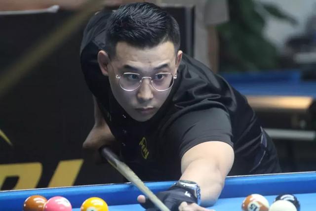 其在世界足 其在世界足