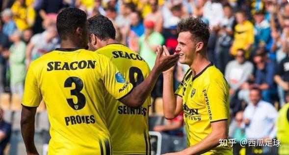 四外一内拉 四外一内拉